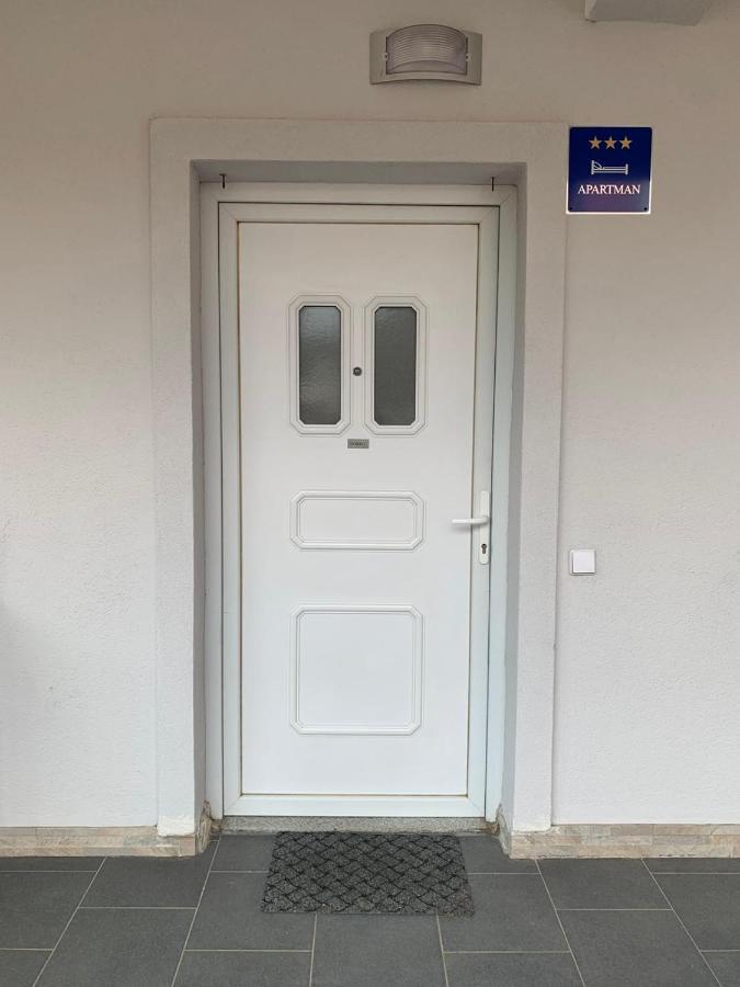Apartman Dobric Fažana Eksteriør billede