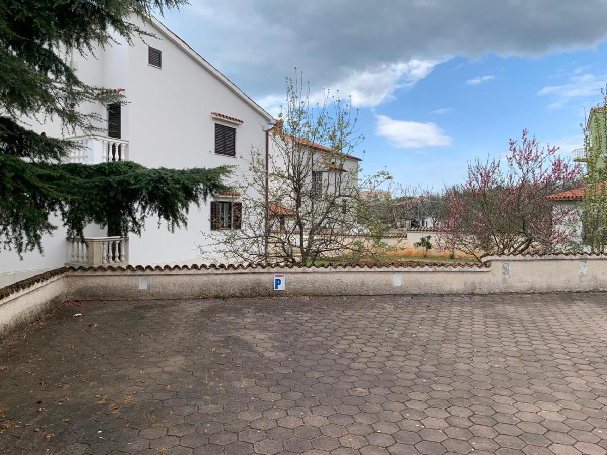 Apartman Dobric Fažana Eksteriør billede